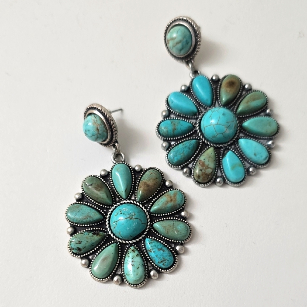 Turquoise Floral Dangle Earrings